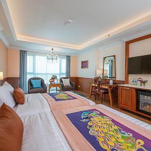 Premier Room